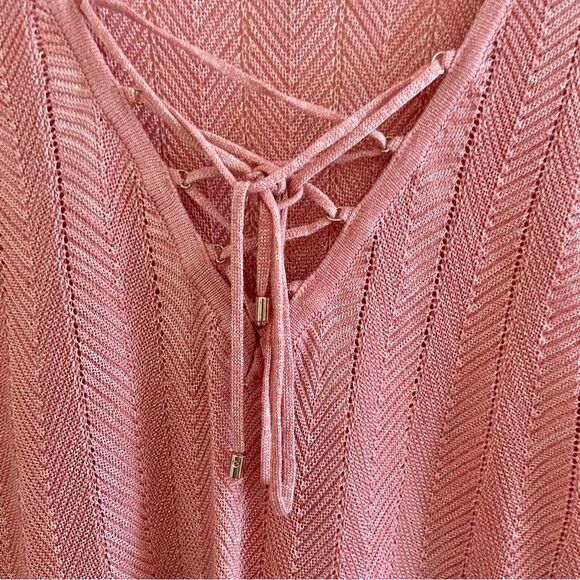 Like new WHBM rose sweater size Small - Picture 5 of 7